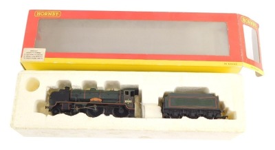 A Hornby OO gauge School's Class locomotive 'Sevenoaks', 4-4-0, 30935, lined green livery, boxed.