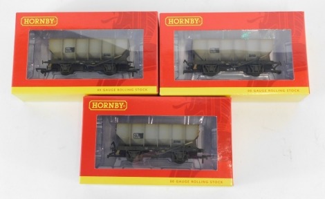 Hornby OO gauge rolling stock, R6691 BR 21 tonne Hopper wagons, B411781, B411780 and B411782, pack of three, boxed.