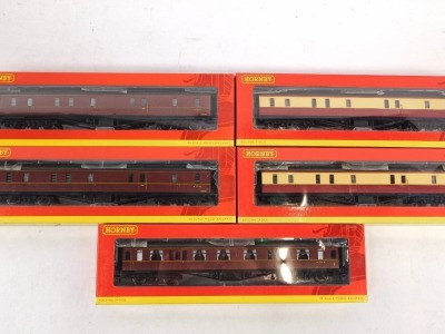 Hornby OO gauge Hawksworth coaches, comprising R4404 BR passenger brake W298W, R4404A BR passenger brake W316W, R4409 BR passenger brake W332W, R4409 BR passenger brake W425W and R4412 BR composite class W779W, boxed. (5) - 2