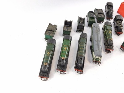 Tri-ang TT gauge locomotives, including 'Windsor Castle', tank locomotives, diesel electric locomotives, etc. (1 tray) - 3