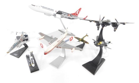 Die cast and plastic aircraft, 1:72 scale, to include Turkish Airlines Boeing 737-800, F100 Super Sabre US Airforce Fighter Jet, etc. (a quantity)