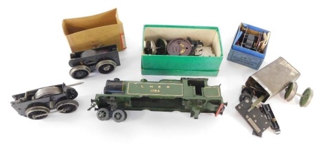 Bassett Lowke O gauge spares, including LNER 1784 locomotive body, 4-4-2, Bassett Lowke motors, Meccano electric motor No E1-6, spares and accessories, etc. (1 tray)