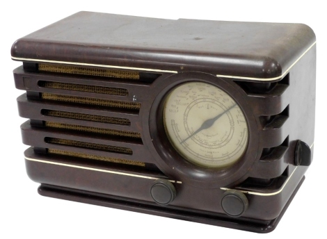 A Philips brown Bakelite cased radio, type 371A/15, number 8160.