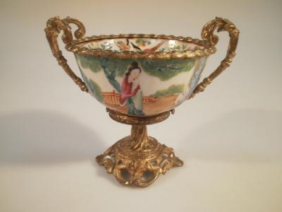 A 19thC Cantonese polychrome cup