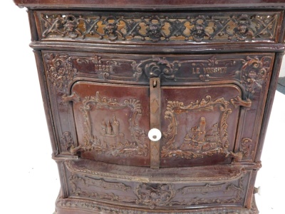 A French cast iron and brown enamel stove, No 258, stamped Le Vosgien, 93cm high, 70cm wide, 44cm deep. - 5