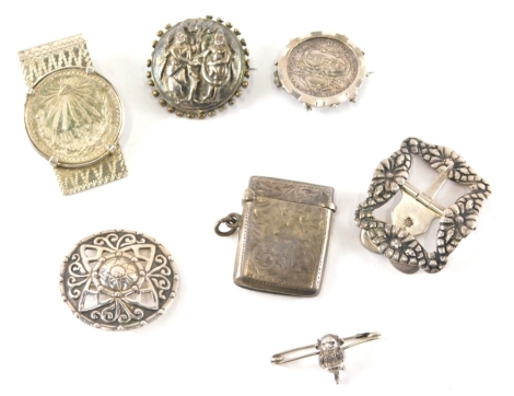 Various silver, an Edward VII vesta cases of small proportion, chased with scrolls, Birmingham 1908, 4cm high, various coins, coin brooches, other silver, etc. (a quantity)