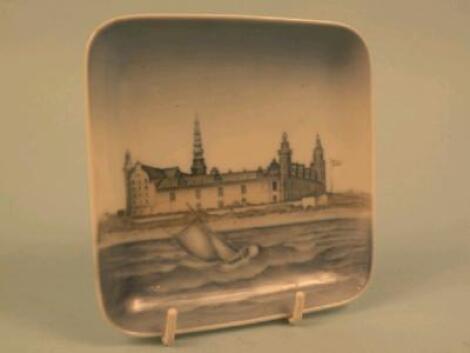 A Bing & Gondahl square dish decorated with a castle