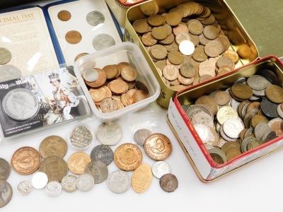 Silver and copper coinage, including George V florins, together with commemorative coins and bank notes, and foreign coinage. (a quantity) - 3