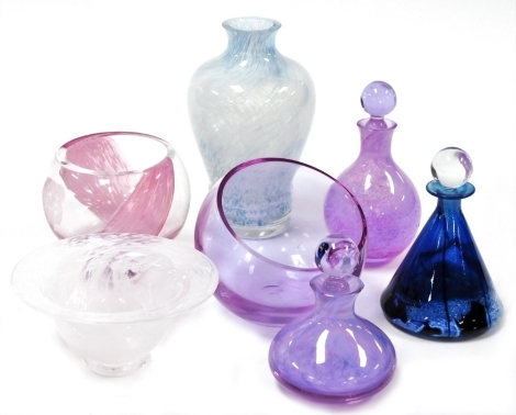 A group of coloured glass, to include a Caithness mottled pink and lilac scent bottle and stopper, 15cm high, two further scent bottles, a mottled blue and white glass vase, 19cm high, pedestal glass bowl, with acid etched decoration of a spaniel, 10cm hi