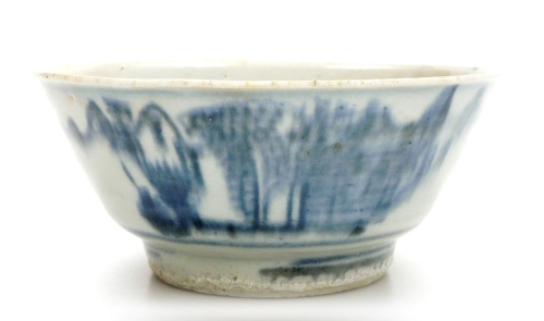 A Teksing Chinese porcelain bowl, with Nagel Auctions Teksing Treasures label to underside, numbered 14588, 14.5cm wide.