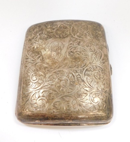 A George V silver cigarette case, engine turned foliate decoration, Chester 1918, 2¾oz.