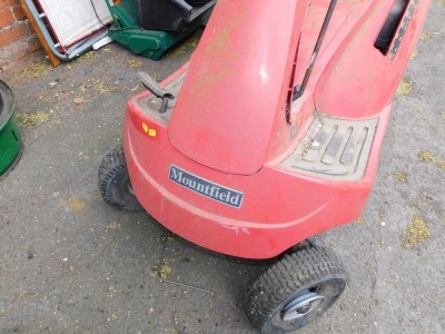 A Honda Hydrostatic control ride-on mower, model 2800SH, in red. - 2