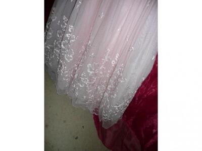 A stunning Frank Usher UK 34 evening gown in a soft pink net with large puff sleeves - 2