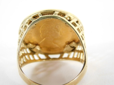 An Elizabeth II half gold sovereign, in 9ct gold basket weave ring setting, size T, 8.3g all in. - 2