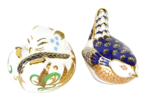 A Royal Crown Derby paperweight ornament bird, gilt stopper, 10cm high, and another field mouse, silver stopper. (2)