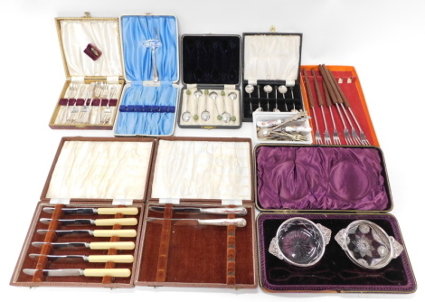 Various silver plated ware, entree forks, other cased cutlery, pickle and other forks, Danish fondue fork sets, two cut glass and silver plated sweet meat dishes with forks, in fitted case, etc. (a quantity)