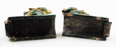 Two similar Chinese glazed pottery ridge tiles, in Ming dynasty style, each mounted with a mythical bird in yellow and mottle green glazes, 28cm high. - 5