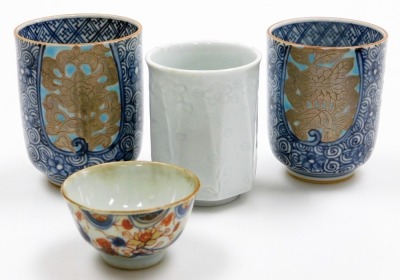 A collection of Oriental items, to include Japanese Kutani, Chinese Imari bowl, prunus pattern ginger jar, a shallow dish decorated in blue with flowers, some pieces AF. - 6