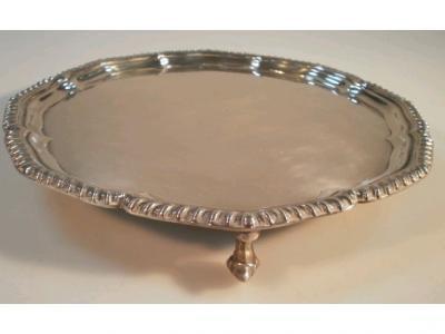 Elizabeth II silver salver with raised moulded and gadrooned border