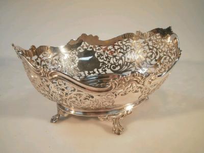 A George V silver oval basket