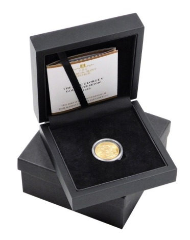 A George V full gold sovereign, dated 1926, in fitted box with certificate and outer box.