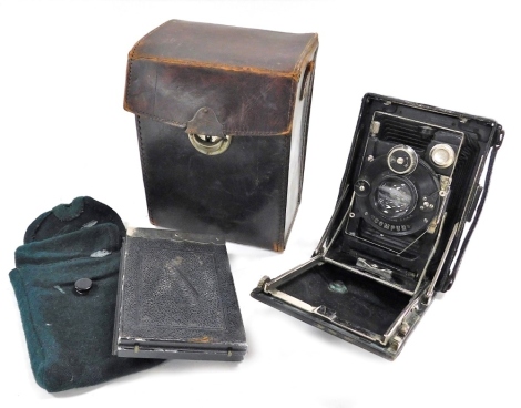 A Kamera Werkstatten camera, with a Compur lens number 258646, cased.