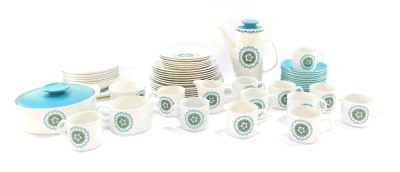 A J & G Meakin Capri pattern pottery part coffee and dinner service, comprising coffee pot, service tureen, cups and saucers, milk jug, sugar bowl, gravy boat, cake plate, six bowls, etc. (a quantity)