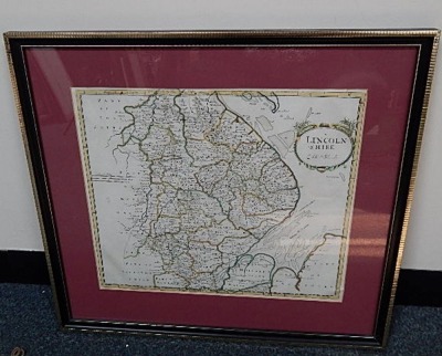 After Robert Morden. A late 20thC coloured map of Lincolnshire, 37cm x 42cm. - 3