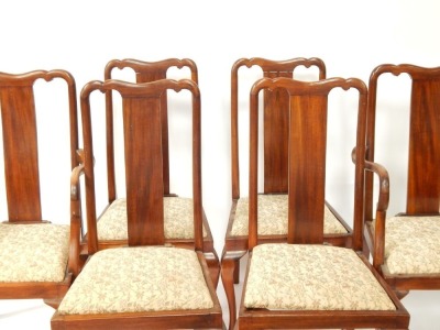 A set of six Edwardian dining chairs, each with pierced splat back, and drop-in floral seats, on cabriole legs. - 2