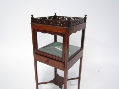 A Georgian mahogany night table converted to a bijouterie cabinet, the square set top with glass sides, with a fret gallery, parquetry inlaid under tier, on taper legs, 80cm high, the top 33cm square. - 3