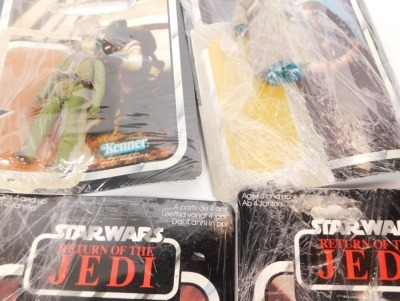 Various Star Wars Kenner Return Of The Jedi figures, to include Wee Quay, Ree Yees, General Madine, Lando Carission in Skiff guard disguise, Biker scout, Bib Fortuna, Rebel Commando, Gamorean Guar, Logray, Chief Chirpa, Admiral Akbar, Boushh etc. with par - 3