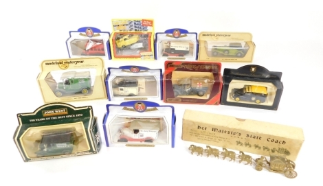 Lledo and Matchbox die cast vehicles, including Y3 1912 Ford Model T, Y13 1918 Crossley, Del Boys Reliant Regal Supervan 3, Britain's Her Majesty's Stage Coach, etc. (1 tray)