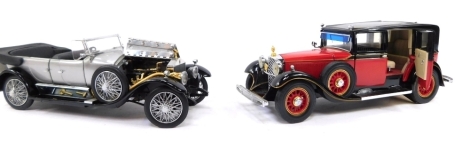 Franklin Mint die cast vehicles, comprising 1925 Rolls Royce Silver Ghost, and 1935 Mercedes Benz 770K Grosser. (2)