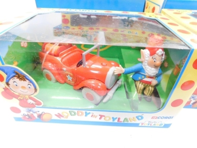 Seven Corgi Noddy in Toyland die cast cars, to include Noddy in car, Big Ears, Mr Sparks Garage, boxed (7). - 7