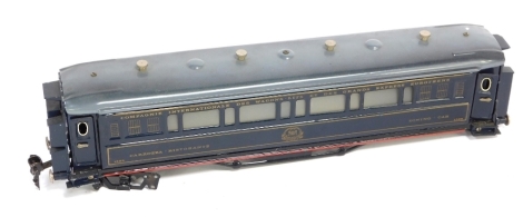 A French tin plate 1389 O gauge dining car.