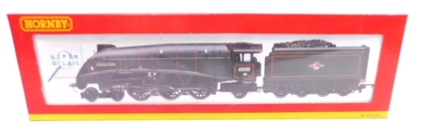 A Hornby OO gauge locomotive and tender, Golden Fleece R2101, boxed.