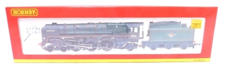 A Hornby OO gauge locomotive and tender, Britannia Class 7MT Clive of India 70040 RT180 locomotive and tender, boxed.