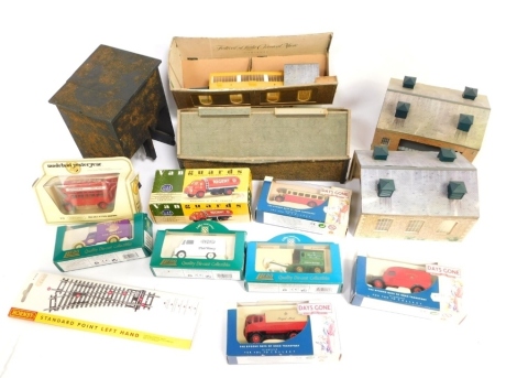 Various railway accessories, boxed die cast, plastic front Co-op limited edition cars, OO gauge railway buildings, Vanguards die cast vehicles. (a quantity)