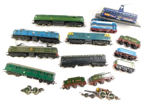 Various OO gauge trains, Intercity 2700, other electric part trains, etc. (1 tray)