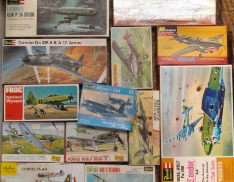 Heller 1:72 scale aeroplanes, to include Lindberg Line Heinkel HE100, Revell Newport 28, etc., boxed. (a quantity)