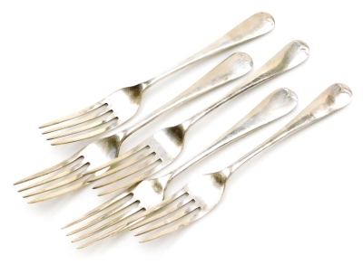 Five Victorian Mappin & Webb silver Old English pattern dinner forks, Sheffield 1864 & 1862, 11¾oz.