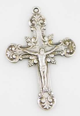 A Russian silver crucifix pendant, 84 fineness, maker BA, St Petersburg 1874, 17.8g.