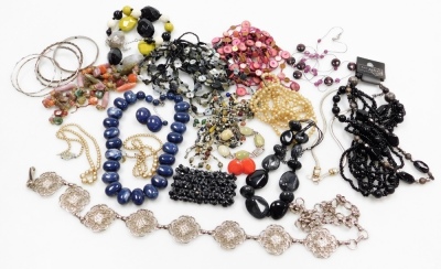 Costume jewellery, including necklaces, belts and clip earrings. (a quantity)