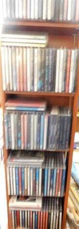 A quantity of mainly classical CDs. This lot is situated in 14 East St, Horncastle, LN9 6AZ for Viewing on Tuesday 5th July 10am to 2pm with collection strictly restricted to Friday 8th July.