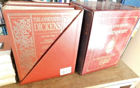 A box set of annotated Shakespeare, a similar set of Dickens, and set of four Folio Society volumes on the Book of Thousand Nights and One Night. (AF) This lot is situated in 14 East St, Horncastle, LN9 6AZ for Viewing on Tuesday 5th July 10am to 2pm wi