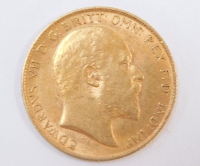 An Edward VII half gold sovereign dated 1909. - 2