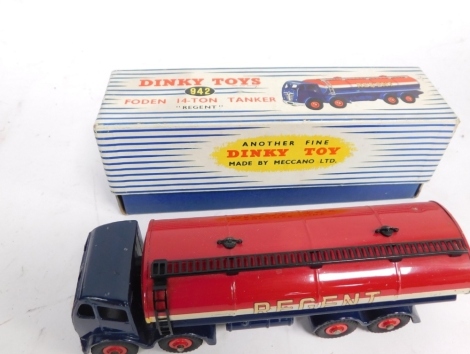 A Dinky Toys die cast Foden 14 ton tanker Regent, 942, boxed.