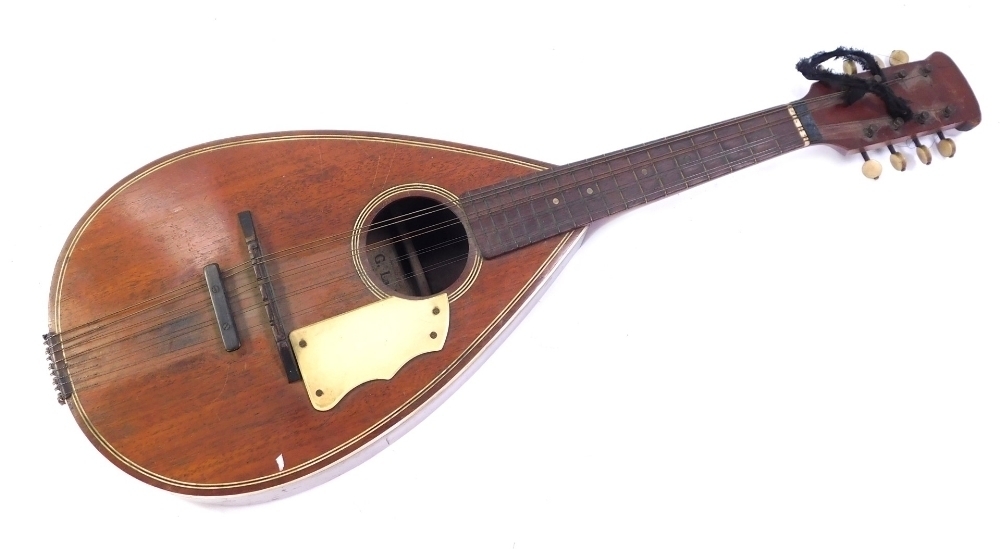 Geordie Mandoliniさん専用 Musician's Gear F-Style Mandolin Hardshell Case Black