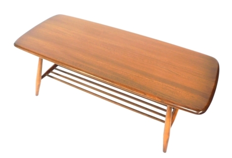 An Ercol elm coffee table, with slatted lower shelf, 36cm high, 100cm wide, 45cm deep.