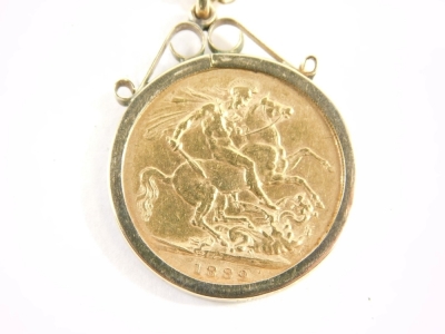 A Victorian full gold sovereign, 1889, in circular 9ct gold mount, attached to a slender link chain, 56cm long, 16g all in. - 2